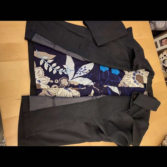 Jacket - Picture 3 of 3